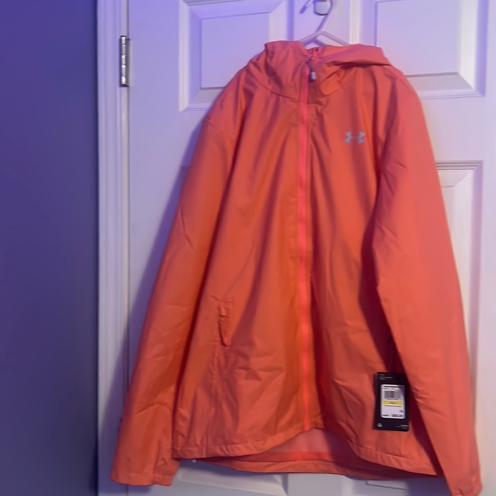 Under armour size small medium pink windbreaker